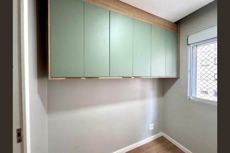 Quarto 1 de apartamento para alugar com 2 quartos, 45m² em Jardim São Luís, São Paulo