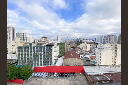 Apartamento à venda com 52m², 2 quartos e 1 vaga Apartamento à venda com 52m², 2 quartos e 1 vagaVaranda