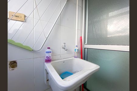 Apartamento à venda com 52m², 2 quartos e 1 vaga Apartamento à venda com 52m², 2 quartos e 1 vagaÁrea de Serviço