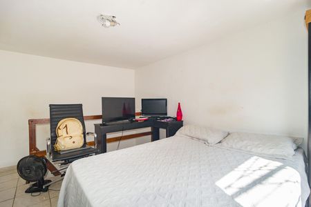 Casa à venda com 125m², 5 quartos e sem vagaCasa 2 - Quarto