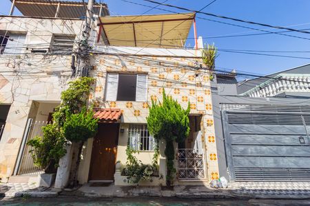 Casa à venda com 125m², 5 quartos e sem vagaFachada