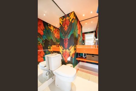 Apartamento à venda com 211m², 3 quartos e 2 vagas Apartamento à venda com 211m², 3 quartos e 2 vagasLavabo