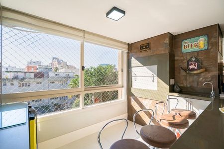 Apartamento à venda com 211m², 3 quartos e 2 vagas Apartamento à venda com 211m², 3 quartos e 2 vagasSala