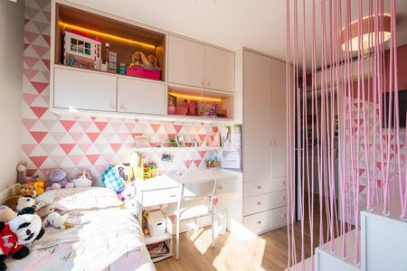Apartamento à venda com 211m², 3 quartos e 2 vagas Apartamento à venda com 211m², 3 quartos e 2 vagasQuarto 3
