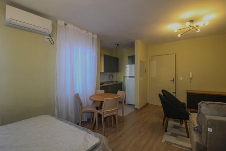 Studio para alugar com 29m², 1 quarto e sem vaga Studio para alugar com 29m², 1 quarto e sem vagakitnet