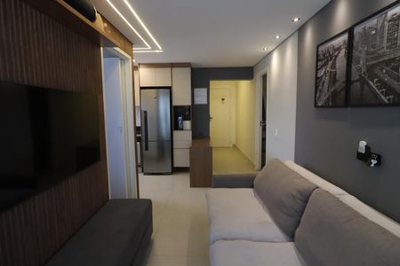 Sala de apartamento para alugar com 2 quartos, 42m² em I.a.p.i., Osasco