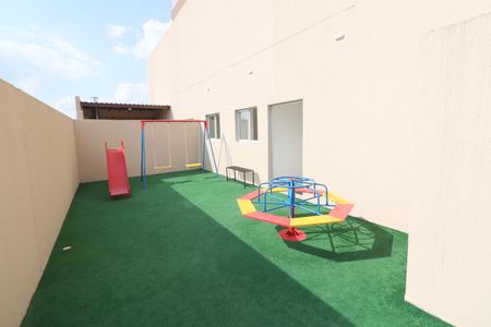 Apartamento para alugar com 42m², 2 quartos e 1 vagaÁrea comum - Playground