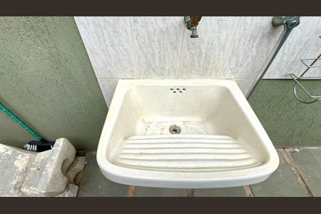 Casa para alugar com 300m², 3 quartos e 6 vagasÁrea de Serviço