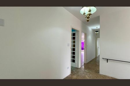 Casa para alugar com 300m², 3 quartos e 6 vagasLiving 