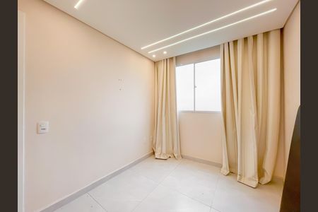 Quarto 1 de apartamento para alugar com 2 quartos, 42m² em Jardim Boa Vista (zona Oeste), Osasco
