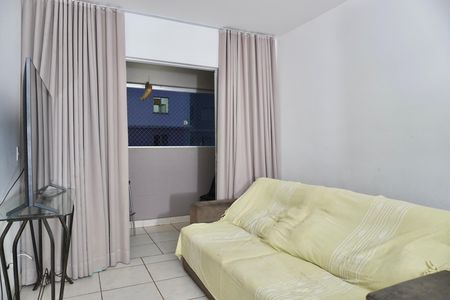Apartamento à venda com 70m², 3 quartos e 1 vaga Apartamento à venda com 70m², 3 quartos e 1 vagaSala