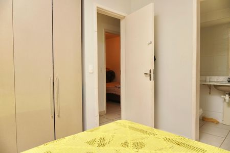 Apartamento à venda com 70m², 3 quartos e 1 vaga Apartamento à venda com 70m², 3 quartos e 1 vagaSuíte