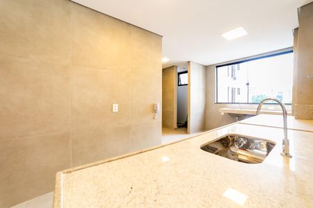 Apartamento à venda com 103m², 3 quartos e 2 vagasCozinha e Área de Serviço