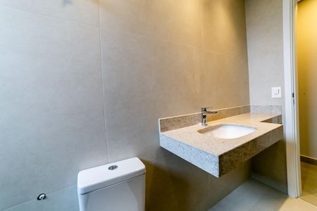 Apartamento à venda com 103m², 3 quartos e 2 vagasBanheiro Social