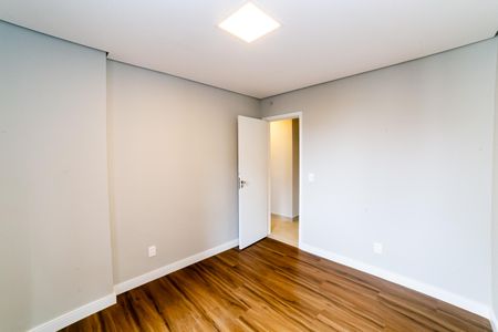 Apartamento à venda com 103m², 3 quartos e 2 vagasQuarto 2