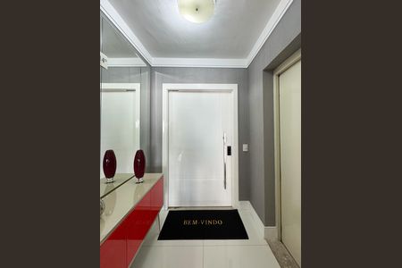 Apartamento à venda com 147m², 3 quartos e 2 vagas Apartamento à venda com 147m², 3 quartos e 2 vagasÁrea comum - Hall