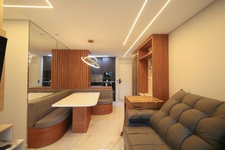 Apartamento à venda com 70m², 3 quartos e 1 vaga Apartamento à venda com 70m², 3 quartos e 1 vagaSala