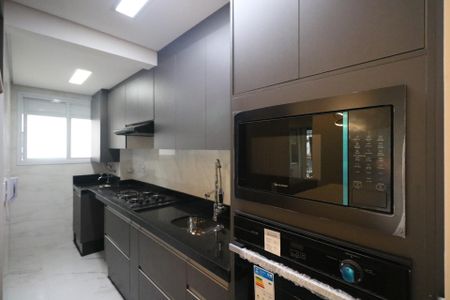 Apartamento à venda com 70m², 3 quartos e 1 vaga Apartamento à venda com 70m², 3 quartos e 1 vagaCozinha e Área de Serviço