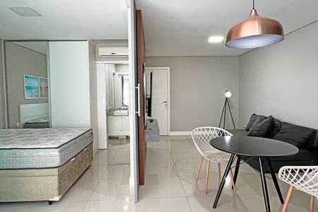 Sala de apartamento para alugar com 1 quarto, 45m² em Gonzaga, Santos