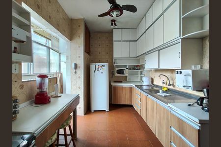 Apartamento à venda com 74m², 3 quartos e sem vaga Apartamento à venda com 74m², 3 quartos e sem vagaCozinha