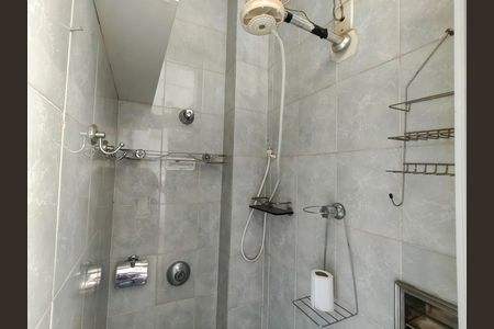 Apartamento à venda com 74m², 3 quartos e sem vaga Apartamento à venda com 74m², 3 quartos e sem vagaBanheiro de serviço