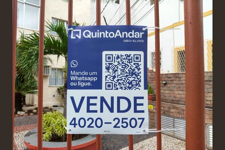 Apartamento à venda com 74m², 3 quartos e sem vaga Apartamento à venda com 74m², 3 quartos e sem vagaPlaca