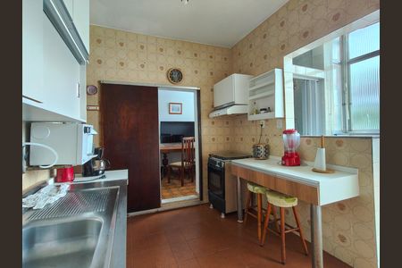Apartamento à venda com 74m², 3 quartos e sem vaga Apartamento à venda com 74m², 3 quartos e sem vagaCozinha
