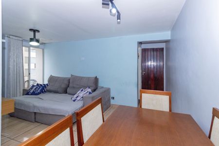 Sala de apartamento para alugar com 2 quartos, 65m² em Jardim Santa Monica, São Paulo
