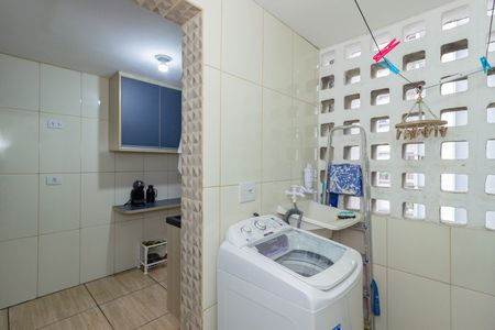 Apartamento para alugar com 65m², 2 quartos e 1 vaga Apartamento para alugar com 65m², 2 quartos e 1 vagaLavanderia