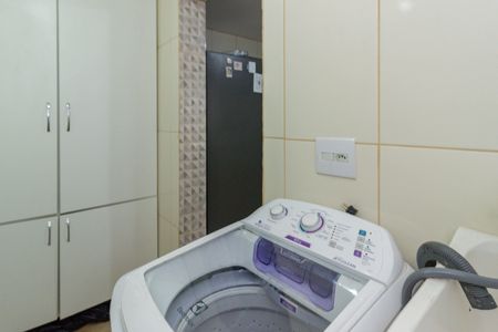 Apartamento para alugar com 65m², 2 quartos e 1 vaga Apartamento para alugar com 65m², 2 quartos e 1 vagaLavanderia