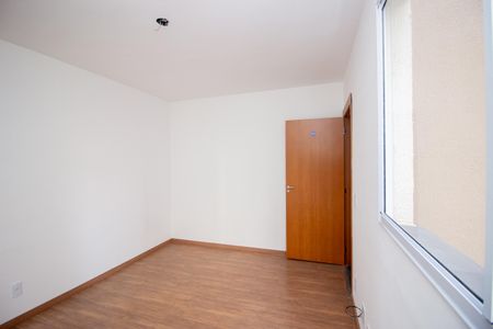 Sala de apartamento para alugar com 2 quartos, 55m² em Vale das Amendoeiras, Contagem
