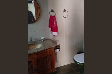 Foto 12 de casa à venda com 4 quartos, 240m² em Jardim Francisco Mendes, São Paulo