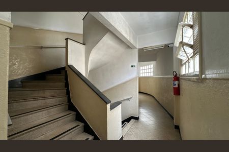 Apartamento para alugar com 70m², 2 quartos e sem vaga