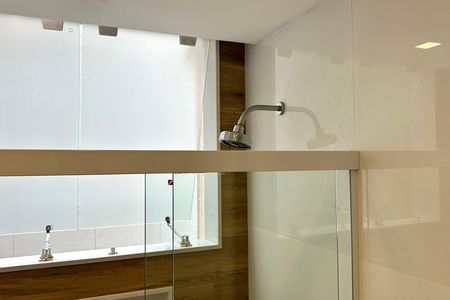 Apartamento para alugar com 70m², 2 quartos e sem vaga