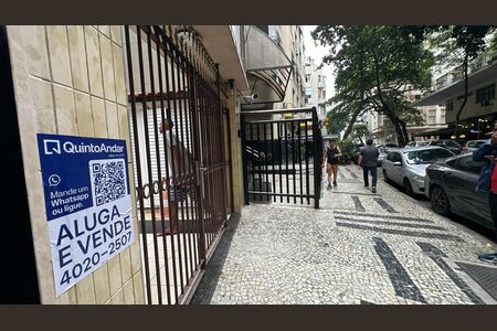 Apartamento para alugar com 70m², 2 quartos e sem vaga