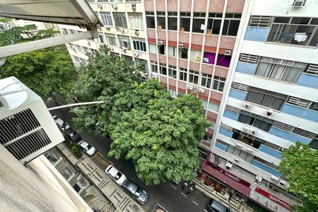 Apartamento para alugar com 70m², 2 quartos e sem vaga