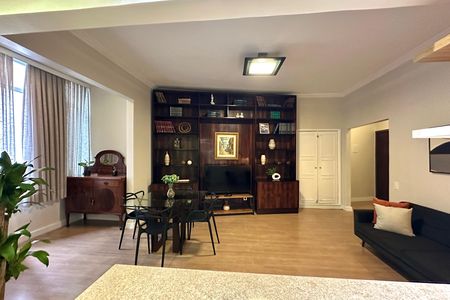 Apartamento para alugar com 70m², 2 quartos e sem vaga