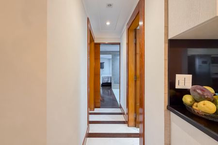 Apartamento para alugar com 117m², 2 quartos e 2 vagas Apartamento para alugar com 117m², 2 quartos e 2 vagasCorredor