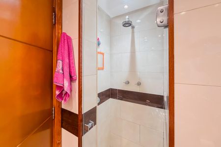 Apartamento para alugar com 117m², 2 quartos e 2 vagas Apartamento para alugar com 117m², 2 quartos e 2 vagasBanheiro Social
