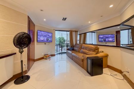 Apartamento para alugar com 117m², 2 quartos e 2 vagas Apartamento para alugar com 117m², 2 quartos e 2 vagasSala