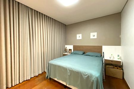 Apartamento à venda com 115m², 3 quartos e 1 vaga Apartamento à venda com 115m², 3 quartos e 1 vagaSuite