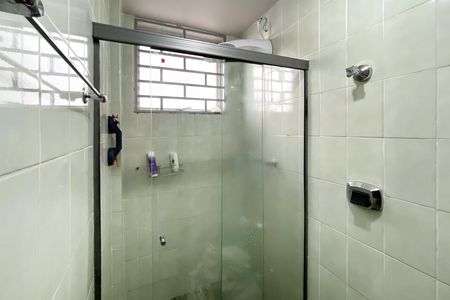 Apartamento à venda com 115m², 3 quartos e 1 vaga Apartamento à venda com 115m², 3 quartos e 1 vagaBanheiro da Suíte