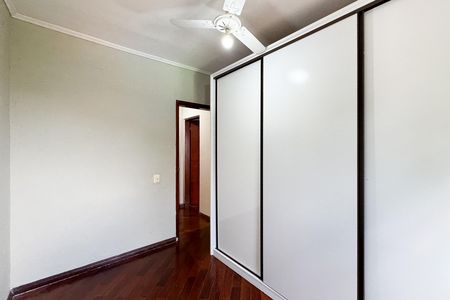 Casa para alugar com 200m², 3 quartos e 4 vagas Casa para alugar com 200m², 3 quartos e 4 vagasQuarto 2