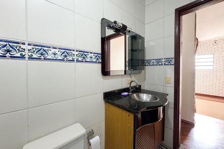 Casa para alugar com 200m², 3 quartos e 4 vagas Casa para alugar com 200m², 3 quartos e 4 vagasBanheiro Social