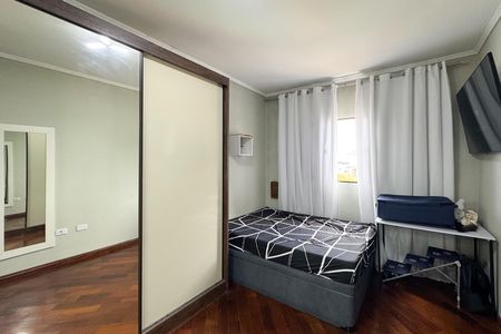 Casa para alugar com 200m², 3 quartos e 4 vagas Casa para alugar com 200m², 3 quartos e 4 vagasSuíte