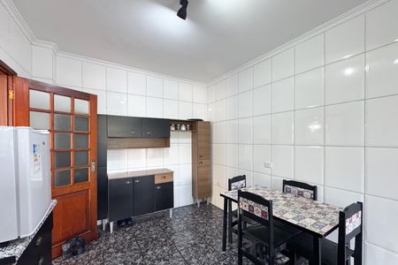 Casa para alugar com 200m², 3 quartos e 4 vagas Casa para alugar com 200m², 3 quartos e 4 vagasCozinha