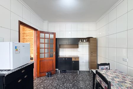 Casa para alugar com 200m², 3 quartos e 4 vagas Casa para alugar com 200m², 3 quartos e 4 vagasCozinha
