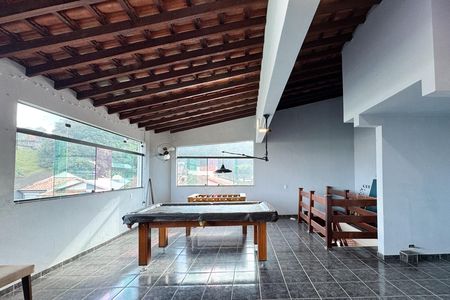 Casa para alugar com 200m², 3 quartos e 4 vagas Casa para alugar com 200m², 3 quartos e 4 vagasSalão