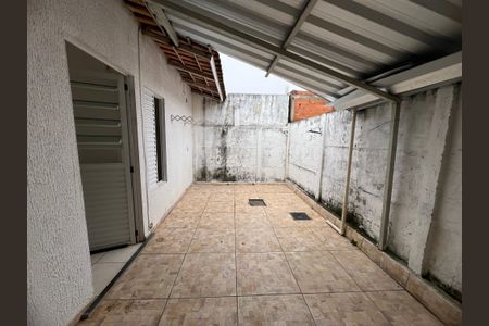 Casa de condomínio para alugar com 45m², 2 quartos e 1 vagaÁrea externa