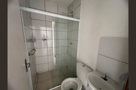 Banheiro de casa de condomínio para alugar com 2 quartos, 45m² em Serra D’agua, Juiz de Fora